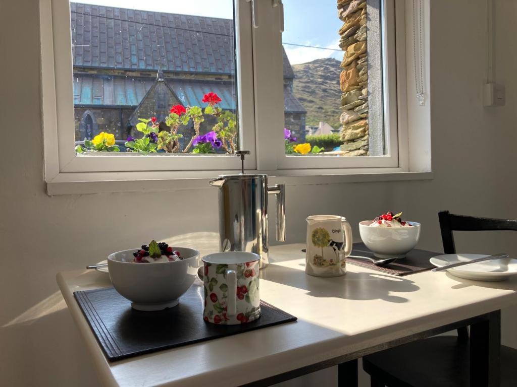 Cille Apartments, Ballyferriter Village エクステリア 写真